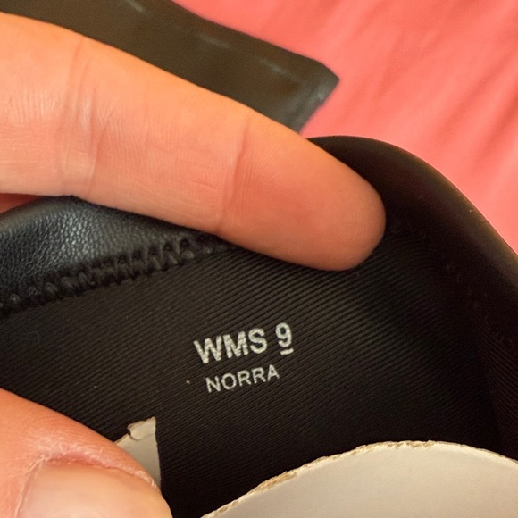 Dolce Vita NWB Elegant Black Over-the-Knee Boots, Size 9 - Picture 2 of 12